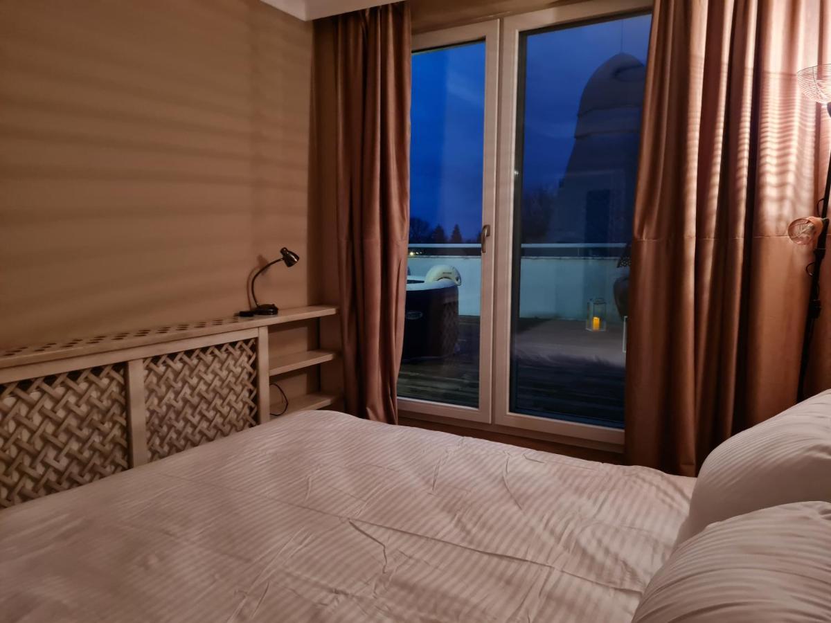 Apartament Arad Wellness Zewnętrze zdjęcie